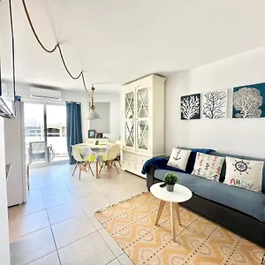 Surfer's View Pool Ac Wifi Deskterrace And Parking Apartamento Corralejo